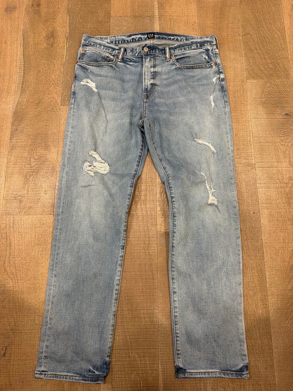 Gap Destructed slim fit jeans